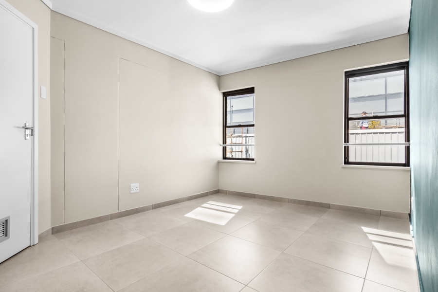 To Let 2 Bedroom Property for Rent in Sea Point Western Cape